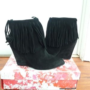 Chinese Laundry boots